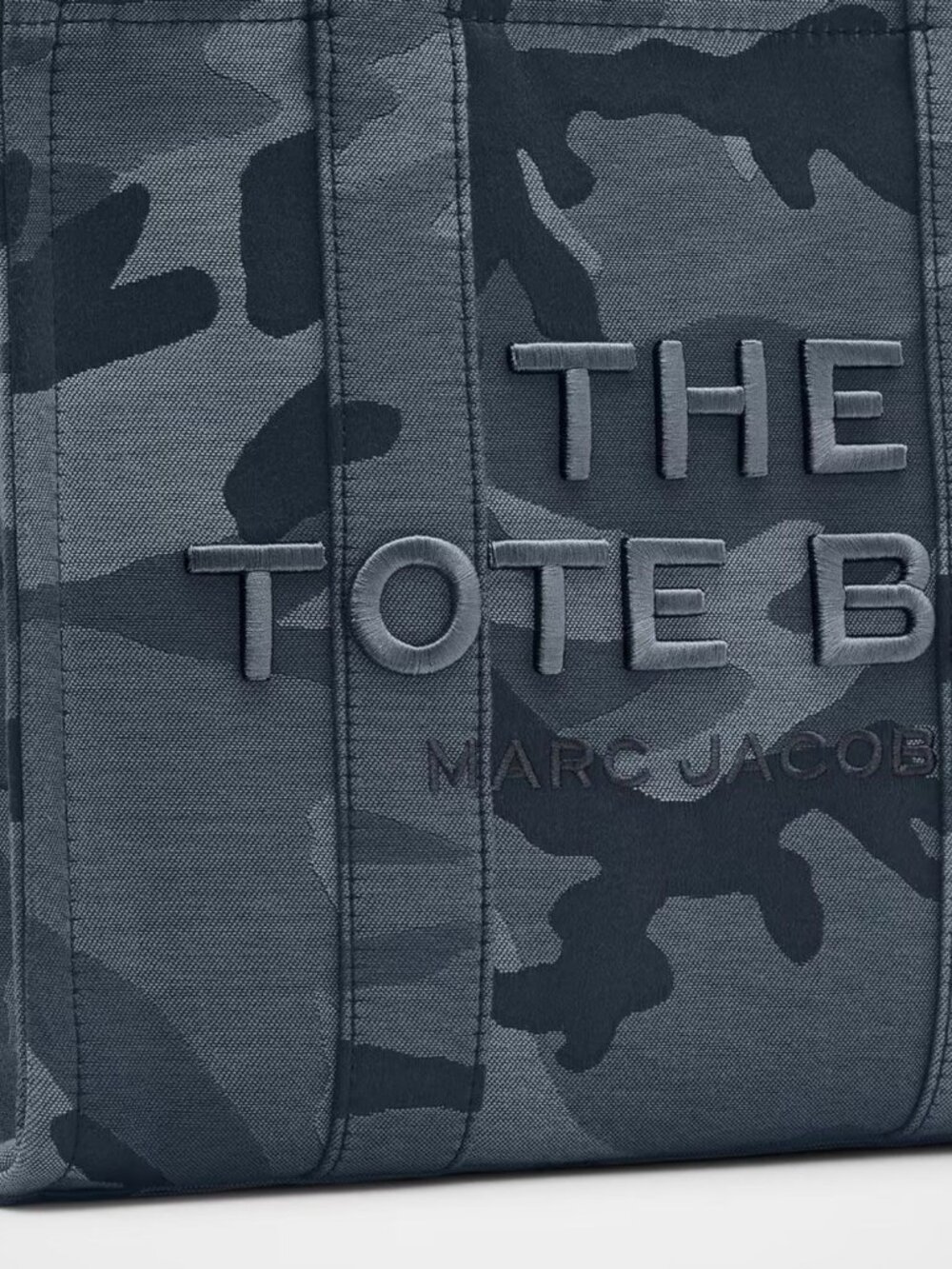 Marc Jacobs The Camo Jacquard Medium Tote Bag - Blue Multi - Picture 4 of 9